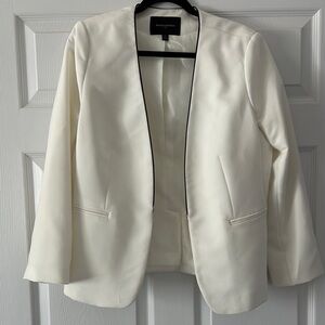 Banana Republic Cream Blazer with Textured Fabric and Tailored Fit